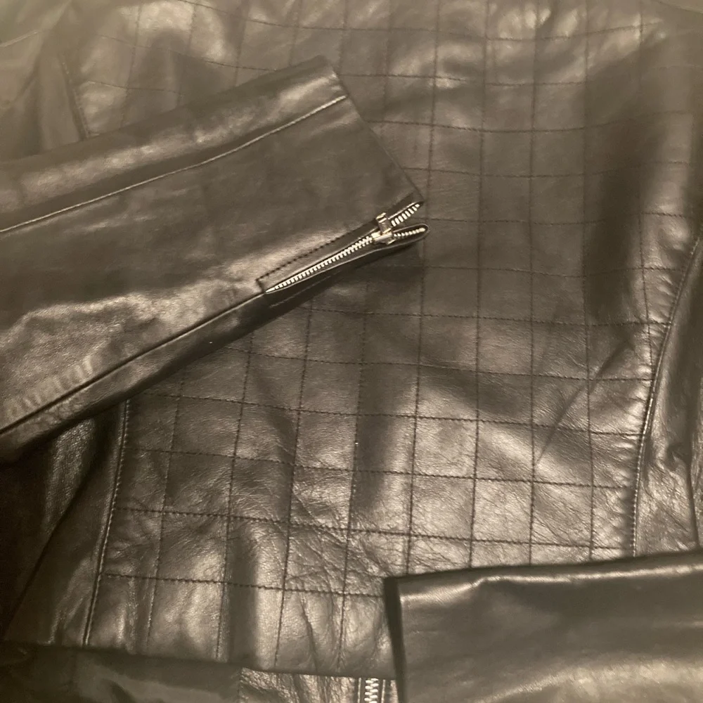 Black soft leather jacket (never worn) - Picture 5 of 5